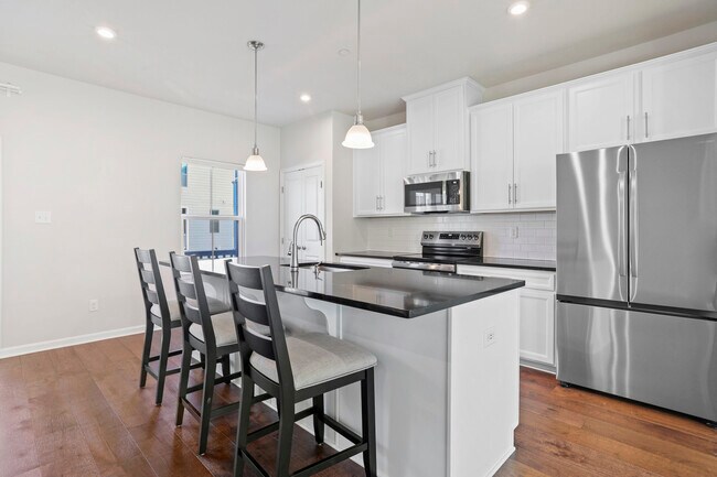 Photo - 115 Mossy Oak Dr