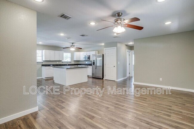 Photo - 3524 South Dr