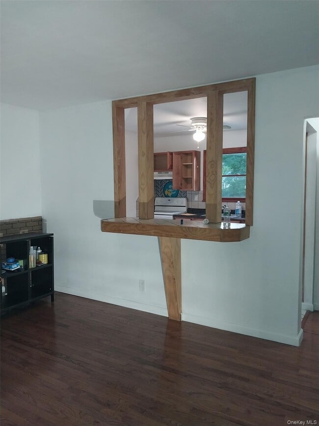 Photo - 282 Whittier Dr