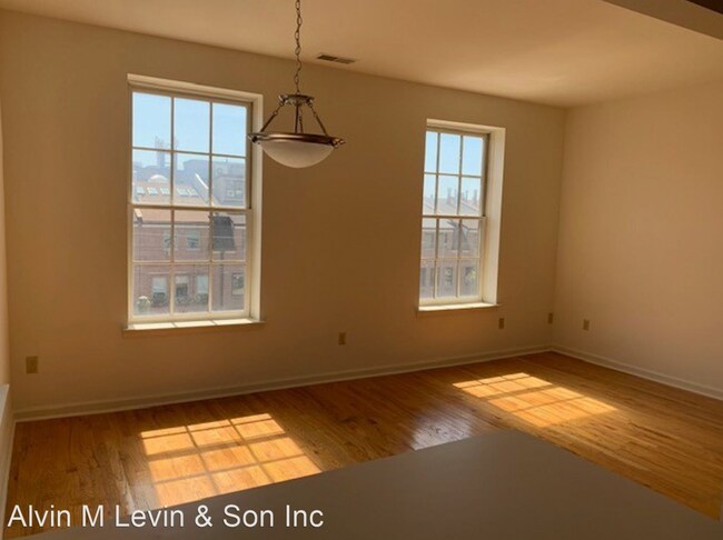 Photo - 706 S 11th St Unidad 3A