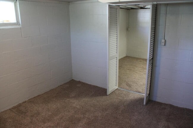 Building Photo - 5610 Frederick St