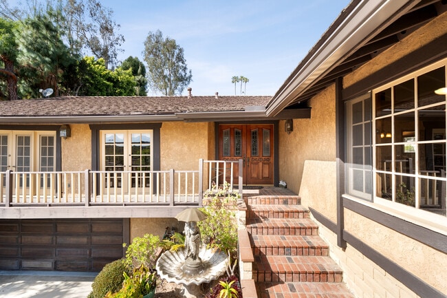 Front Entrance - 1557 E Puente St