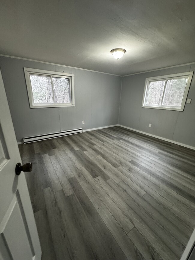 Photo - 149 Hemlock Ln