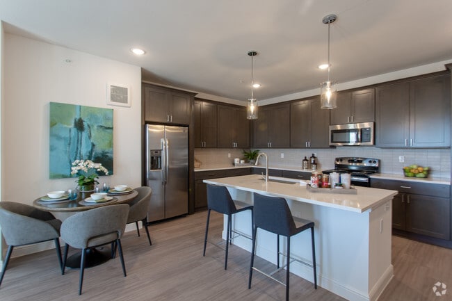 2 Br, Kitchen