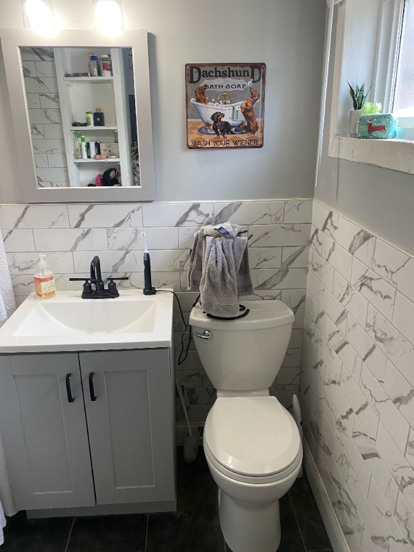 Photo - 6724 McCune Ave