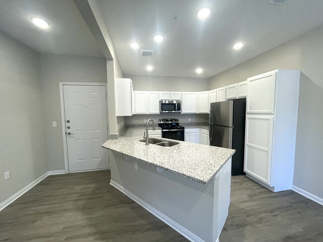 Photo - 300 Willow Grv Wy Condo Unit 10124