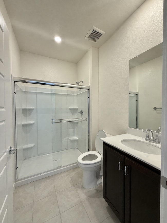 211 Dogwood Ct