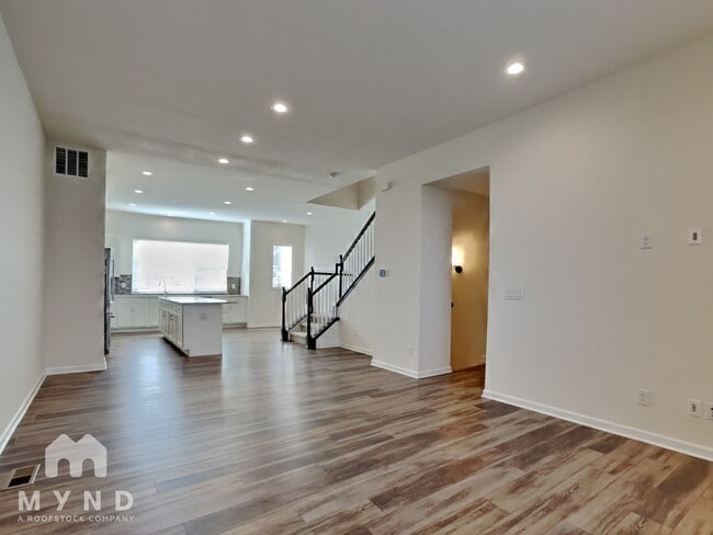 Photo - 5094 Ward Rd