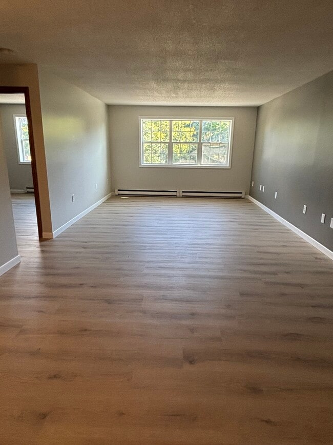 551 Maine Ave Unit 4