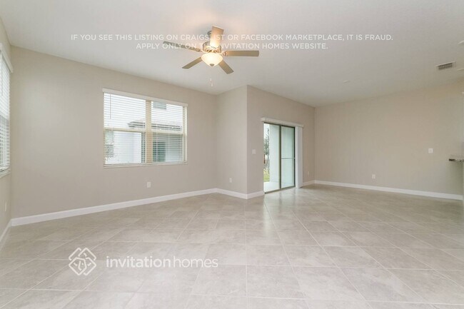 2894 Coach Manors Way