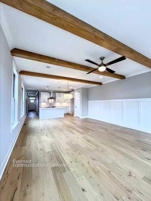 Photo - 1107 Walsh St