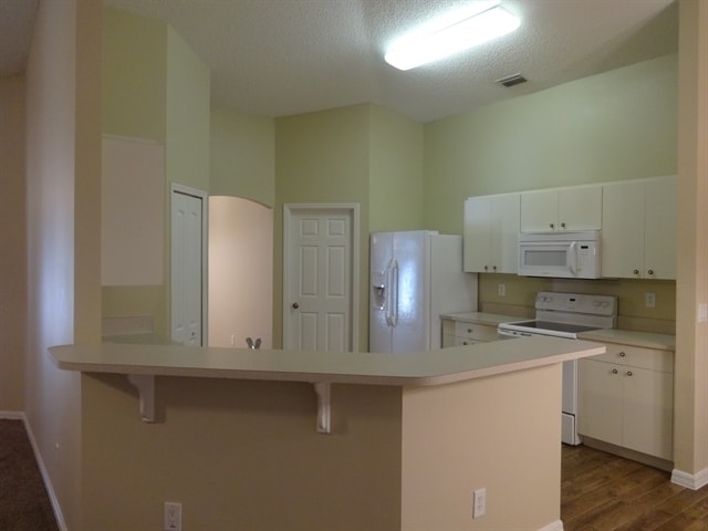 Photo - 160 Andalusia Ave NW