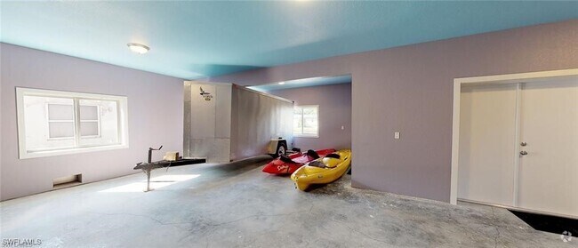 Building Photo - 11467 Island Ave Rental