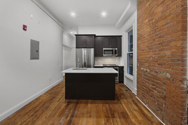 Kitchen & Living Room - 57 Trumbull St Unit 1M