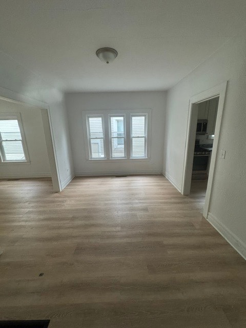 Photo - 770 E Station St