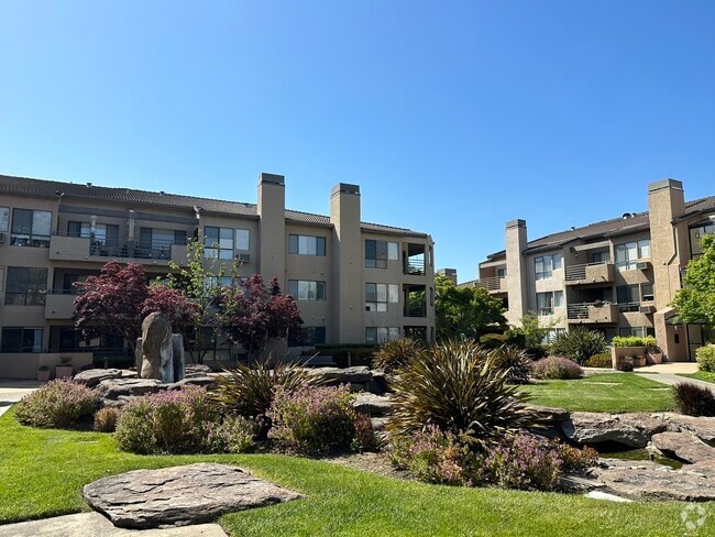 Building Photo - 39206 Guardino Dr Unit Available asap Rental