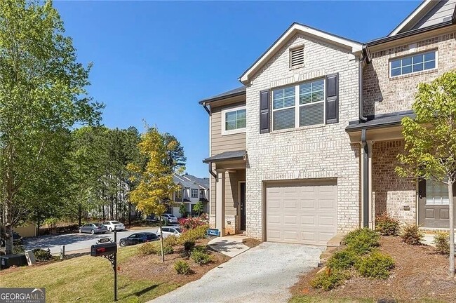 Building Photo - 2831 Ridgeview Dr