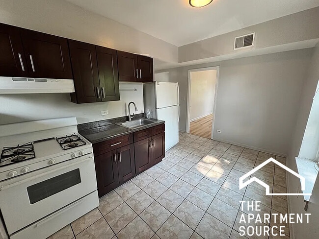 Photo - 3805 W Thomas St Unidad 1