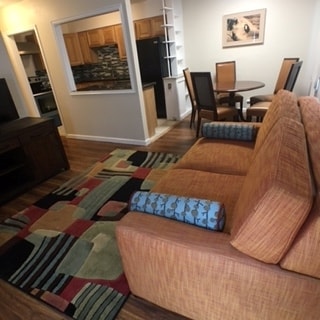 Building Photo - 353 S Elizabeth St Unit 353