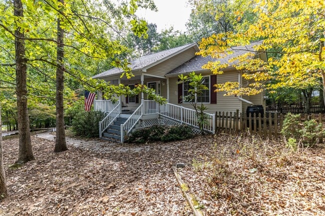 Photo - 287 Jefferson Dr