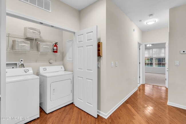 Photo - 516 Sophee Ln