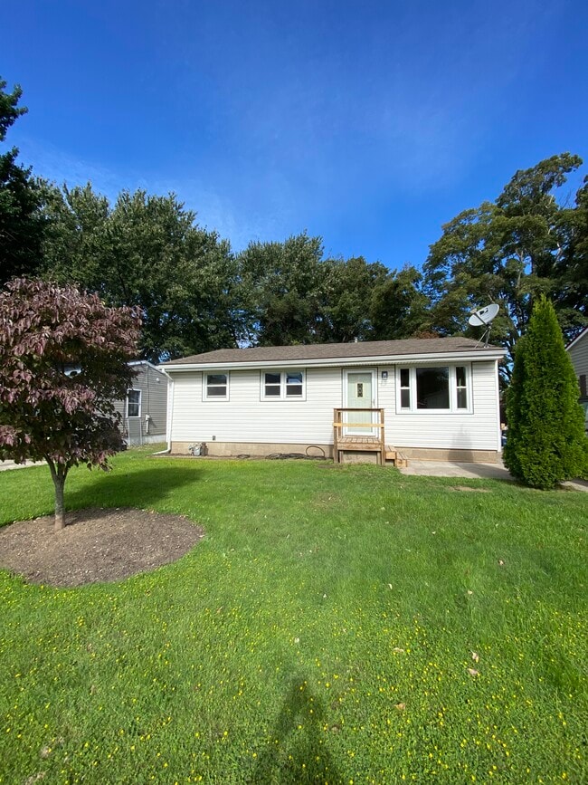 Single family home - 2136 W 22nd St House