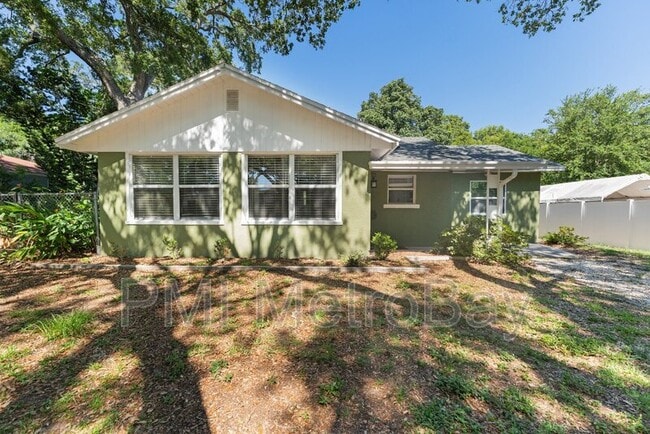 Photo - 4939 Woodland Dr