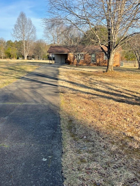 Photo - 6526 McLeansville Rd House