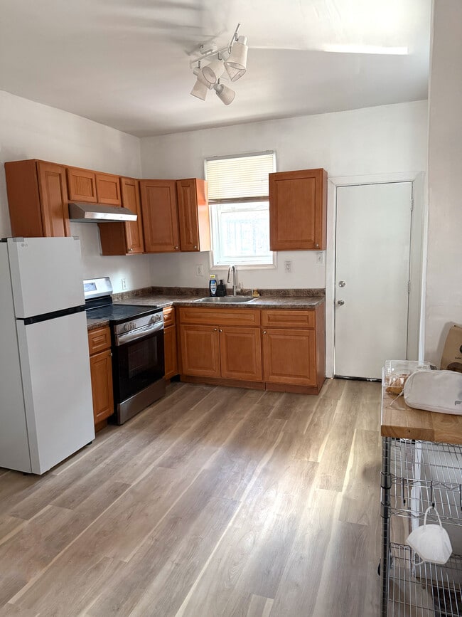 Photo - 5502 Thomas Ave