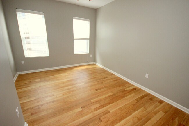 Photo - 816 S Negley Ave