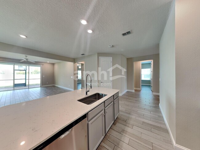 Photo - 74 Cobalt Ln