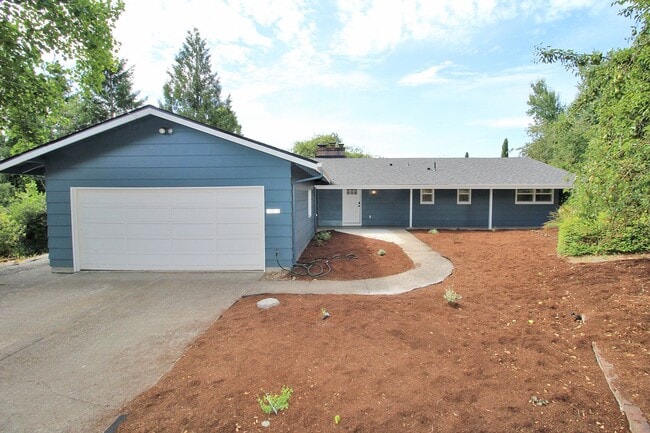 Building Photo - 10535 NW Walters Ln Rental