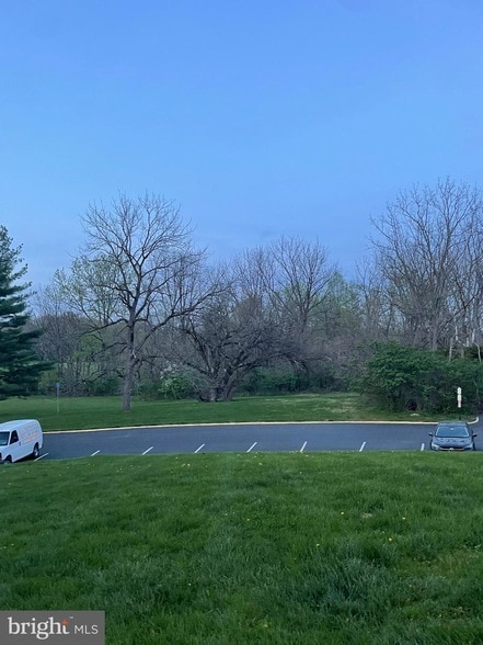 Photo - 202 Stony Way