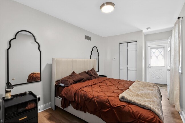 Photo - 47 E Madison Ave