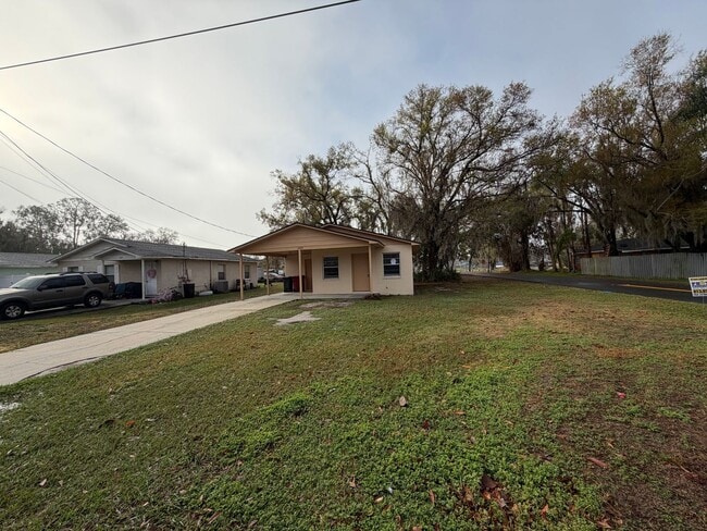 Photo - 2 bed/ 1 bath in Plant City