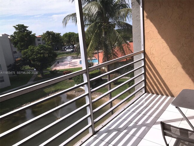 Photo - 1820 SW 81st Ave Unit 3411