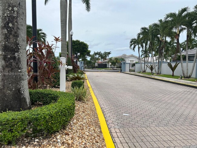 Photo - 9920 SW 166th Ct