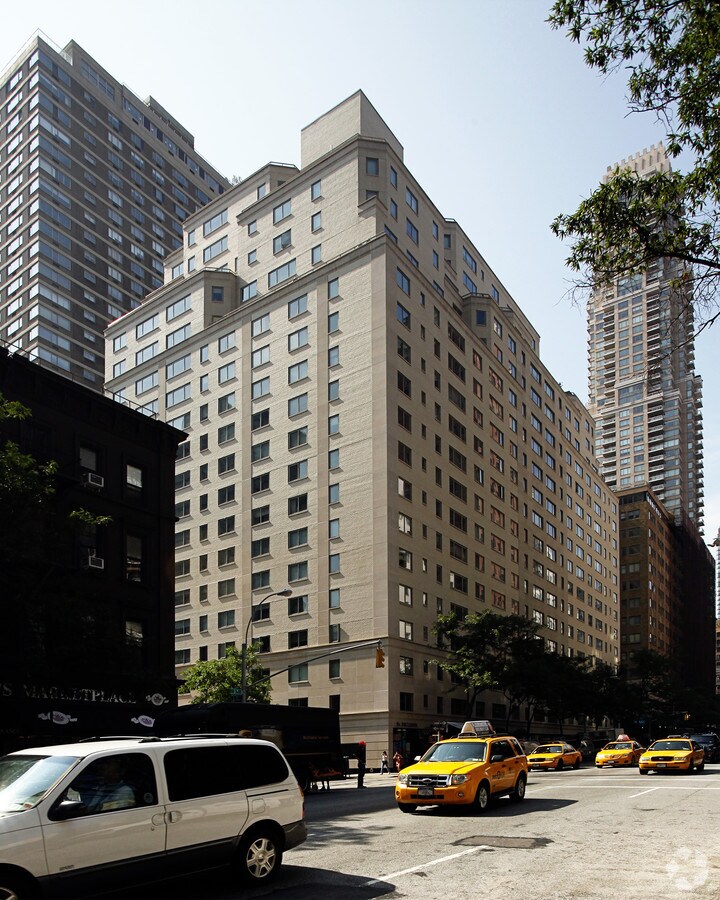 Primary Photo - 1210 Third Ave