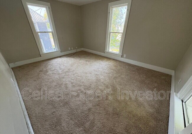 Photo - 733 2nd St Unidad #1/2