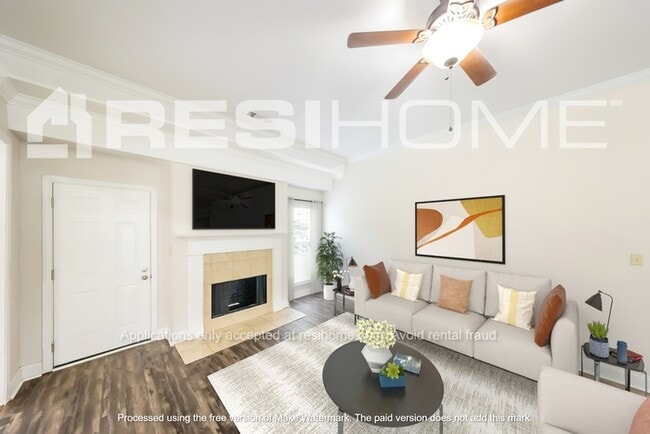 Photo - 5205 Meadow Lake Cir