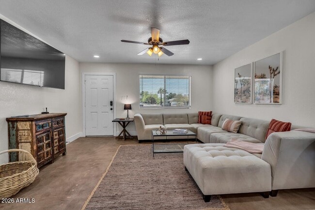 Photo - 1207 W 15th St