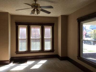 Photo - 142 Broad Ave NW