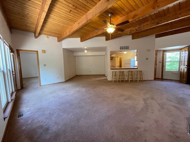 274 Garver Ln