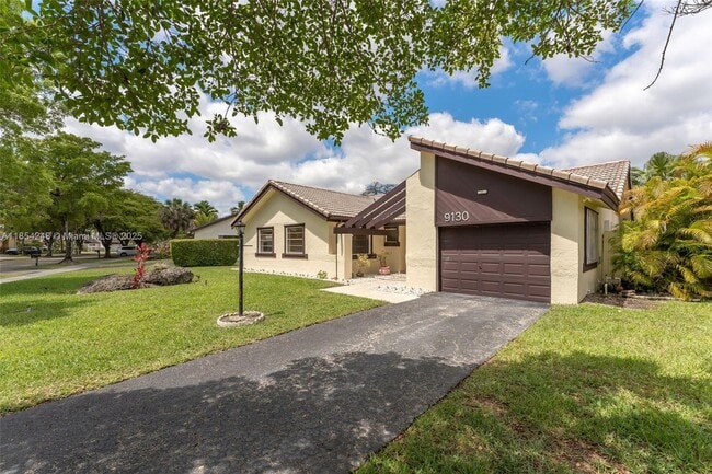 Photo - 9130 SW 101st Ave