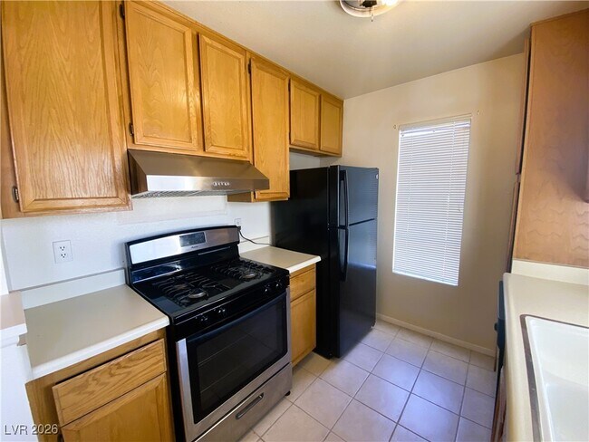 Photo - 4712 Nara Vista Way Unidad 204