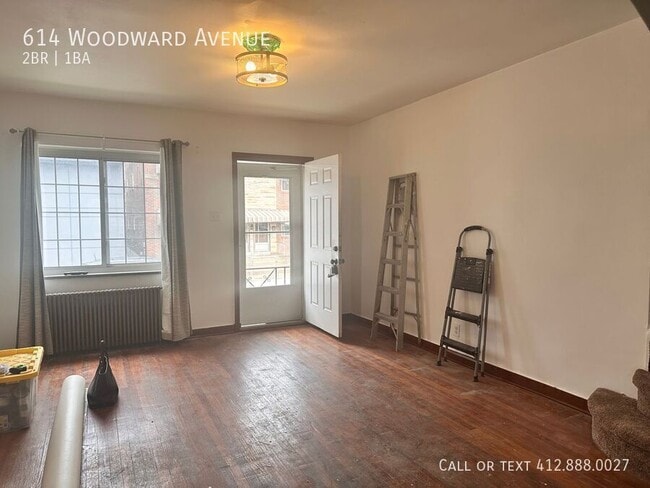 Photo - 614 Woodward Ave