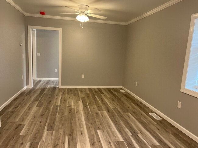 Photo - 324 Front St Unit D