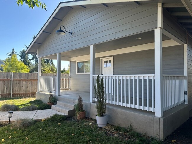 Photo - Beautiful 1 bedroom 1 bath house in Springfield!