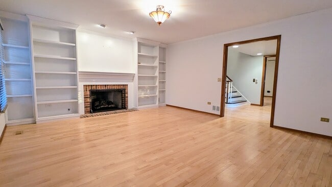 Photo - 12 Oneida Ln