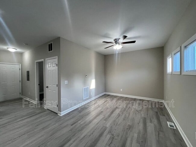 Photo - 2311 Owen St Unit Apt. A